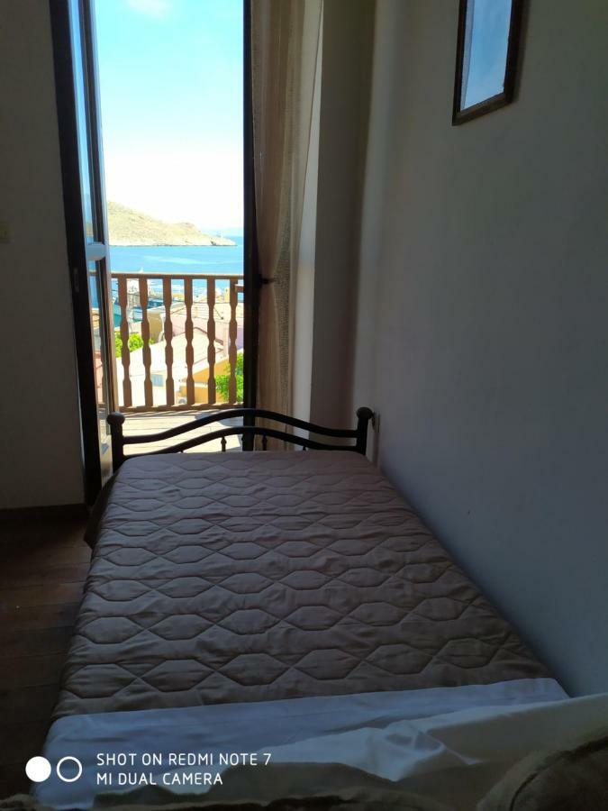 Villa Chrysodimi Chalki Town 외부 사진
