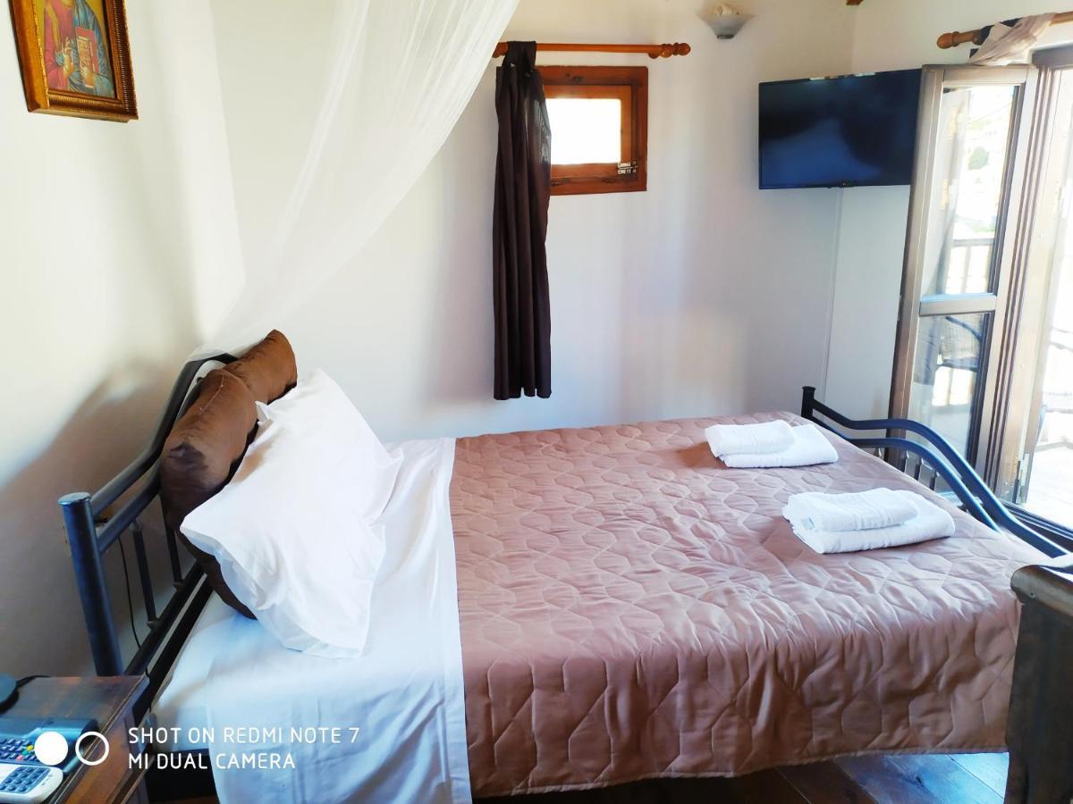 Villa Chrysodimi Chalki Town 외부 사진